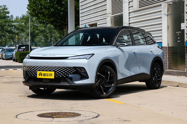 魔方 2023款 1.5T DCT 钻石版厂商_基本信息图