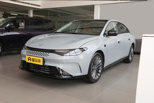 15万级中大型家轿，316公里纯电续航+1276公里综合续航，家用不错