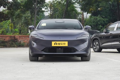 可对比小米SU7，轴距3020mm，配激光雷达，阿维塔12如何？