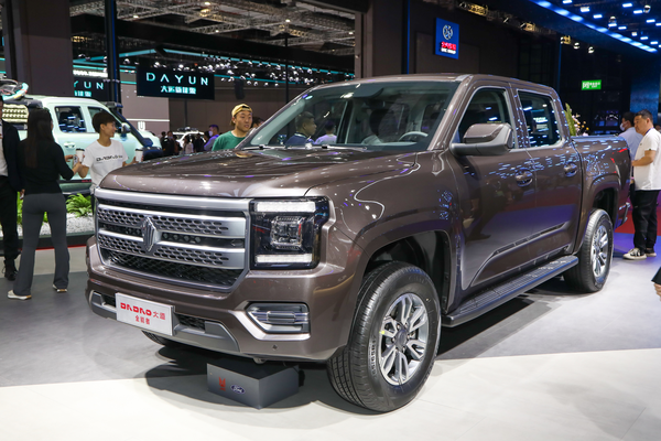 大道 2023款 全能者 2.3T手动柴油商乘版四驱标轴悦享款厂商_基本信息图