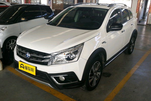 启辰T70X 2016款 2.0L CVT睿趣运动版厂商_基本信息图