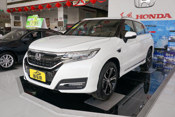 本田UR-V 2017款 370TURBO 两驱尊贵版 国V厂商_基本信息图