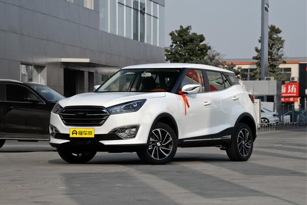 众泰T300 2017款 1.5L 手动豪华型厂商_基本信息图