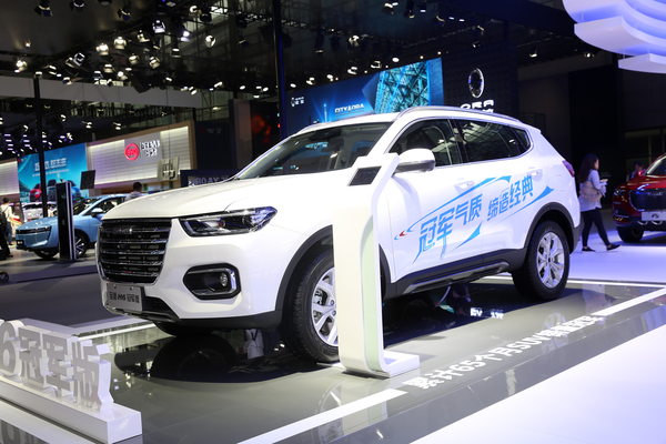 哈弗H6 2019款 红标 2.0GDIT 自动冠军版车道保持辅助系统_主动安全图