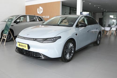 售14.88万，轴距2930mm，三块屏+8155P芯片，这款中大型车如何