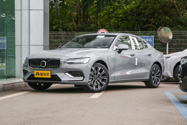 沃尔沃S60 2025款 B4 智远豪华版最高车速(km/h)_基本信息图