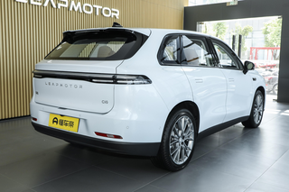 零跑C10销量暴增，单月卖出1.2万辆，想过年开走趁早下手图3