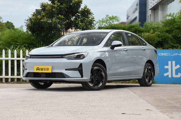 北京EU5 PLUS 2023款 R600 优享版厂商_基本信息图