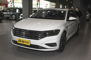 新车｜日德争霸，自主品牌险入局，2021最畅销10款紧凑型轿车出炉图13