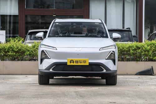 五菱再出亲民神车！顶配才10万出头，配神炼电池+前后独悬，带劲