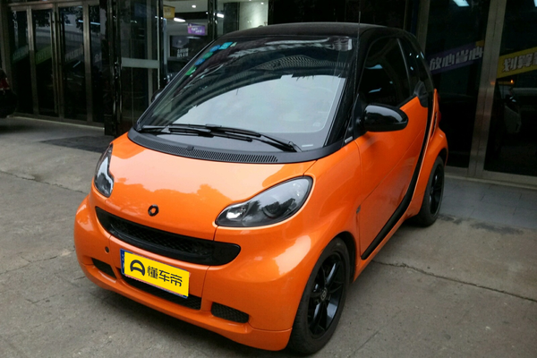 smart fortwo 2011款 1.0 MHD 硬顶燃橙版厂商_基本信息图