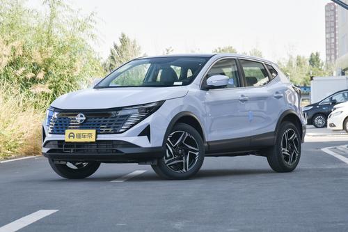 东风日产逍客·荣誉正式上市，限时一口价9.98万元起，搭2.0L+CVT