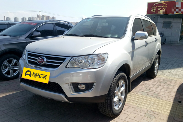 陆风X8 2012款 探索版 2.4L 汽油4X4导航版厂商_基本信息图