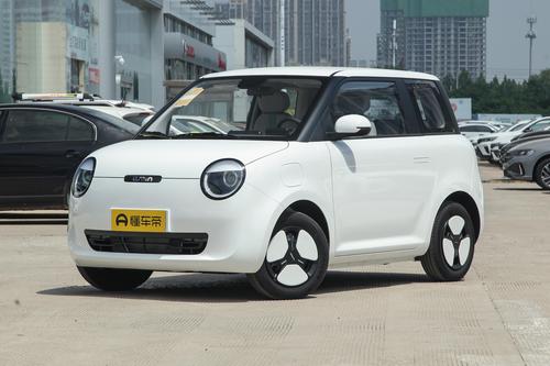长安Lumin，5月份销量8491辆，适合城市代步的微型电动车