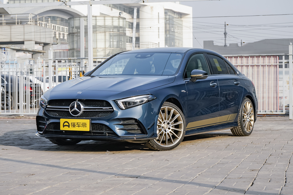 奔驰A级AMG 2019款 AMG A 35 L 4MATIC先型特别版驱动方式_底盘/转向图