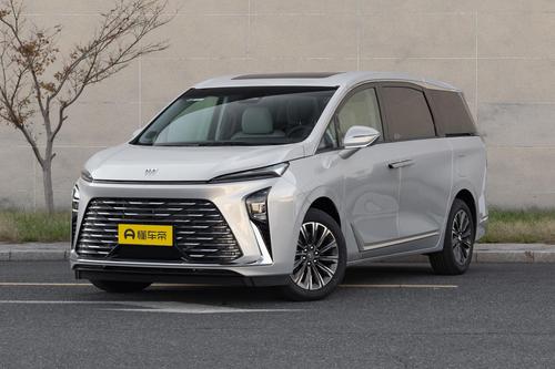 全新别克GL8陆尊正式上市，与老款车型对比变哪了？怎么选最值？