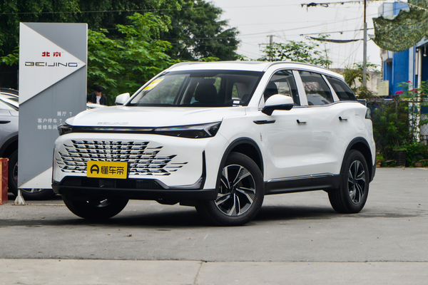 北京X7 2023款 1.5TD 优享+厂商_基本信息图