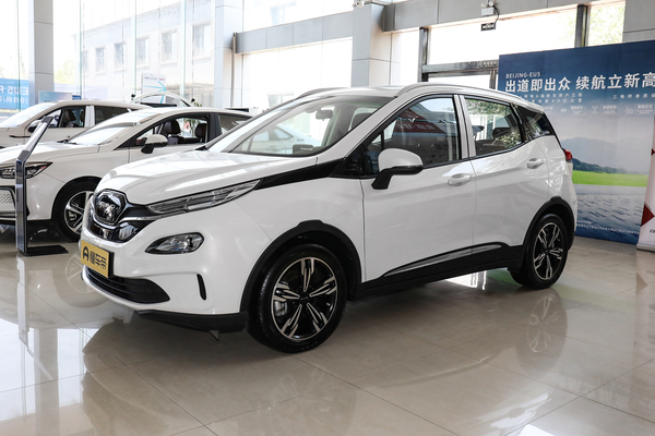 北京EX3 2019款 R600 劲悦版厂商_基本信息图