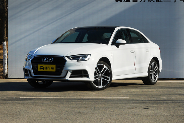奥迪A3 2019款 Limousine 35 TFSI 运动型 国V主动刹车_主动安全图