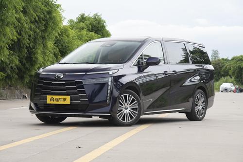 家用中型MPV建议看这款，配2.0L插混，综合续航1200km，传祺E8+