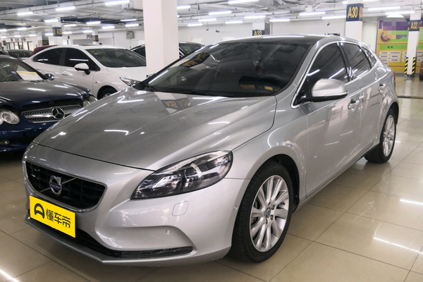 沃尔沃V40 2014款 2.0T 智雅版厂商_基本信息图