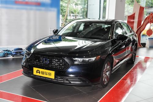 雅阁PHEV：车长近5米，配8扬声器可K歌！