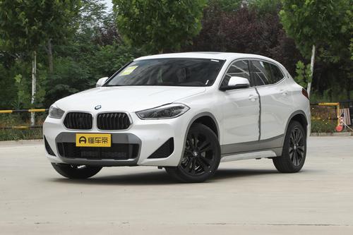 灵活好开，小编实测宝马X2