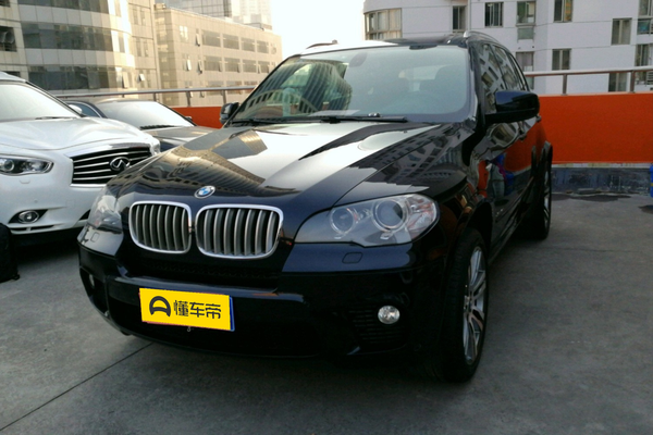 宝马X5(进口) 2013款 xDrive40i近光灯_灯光配置图