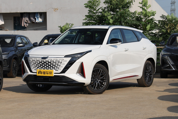 长安欧尚Z6 2023款 蓝鲸 1.5T DCT智尊型厂商_基本信息图