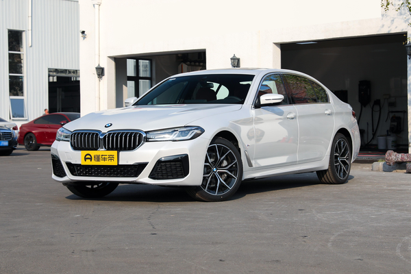 宝马5系 2022款 三次改款 530Li 尊享型 M运动套装主驾座椅局部调节_座椅配置图