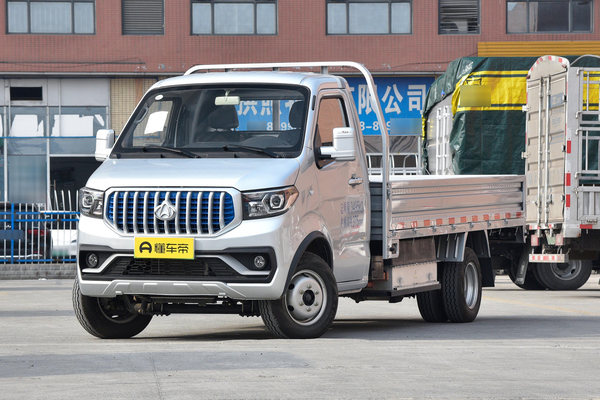 神骐T30 EV 2023款 豪华型 载货汽车 57.6kWh厂商_基本信息图