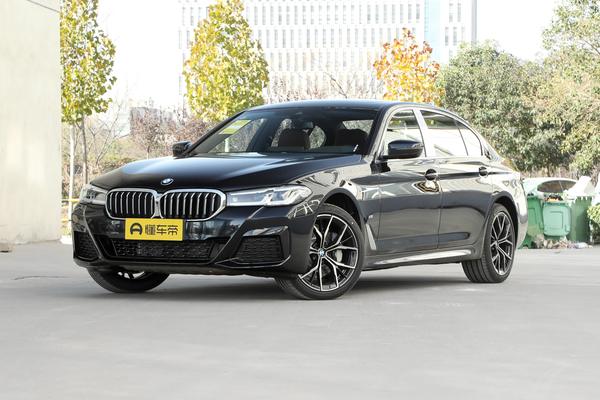 宝马5系 2022款 改款 530Li 尊享型 M运动套装驱动方式_底盘/转向图