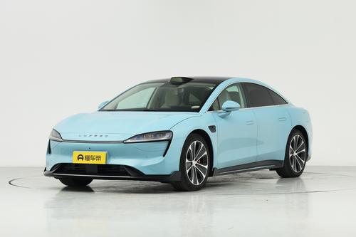 华为ADS智驾+激光雷达，续航785km+800V快充，这C级轿跑确实够劲