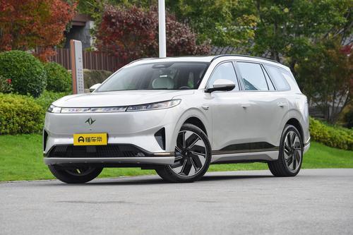 新车 | 预售价20万元起，东风奕派eπ008五座版亮相，竞争问界M7