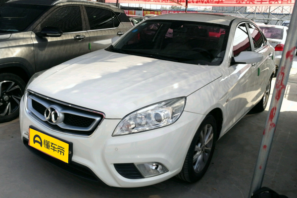 绅宝D50 2015款 1.5L 手动舒适超值导航版厂商_基本信息图