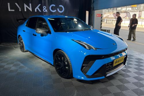 新车 | 03+ TCR版动力参数调整？可选配全景天窗，领克03最新消息