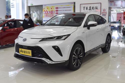 广汽丰田威飒：定位中型SUV，配JBL音响，油耗4.5L，适合家用