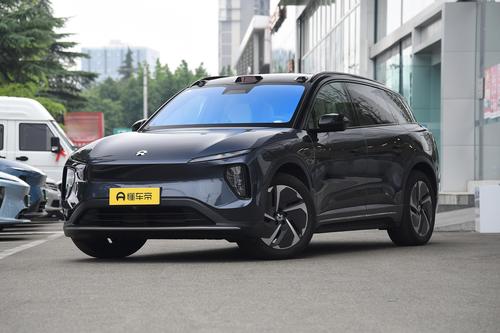 这款国产豪华纯电SUV，配8295芯片，双电机四驱+破百4.5s，香吗？