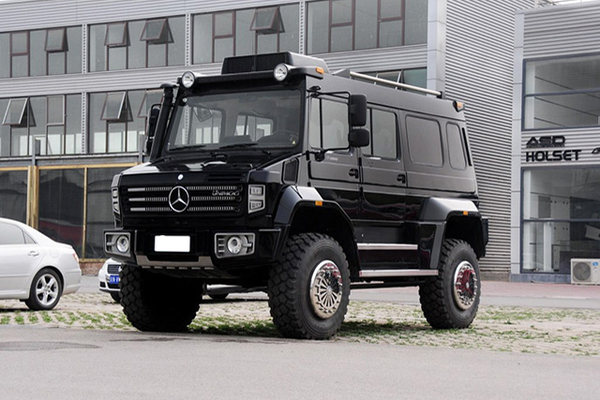 乌尼莫克U5000 SUV 2012款 基本型厂商_基本信息图