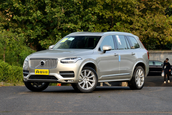 沃尔沃XC90 2019款 T5 智逸版 5座 国Ⅴ缸盖材料_发动机图