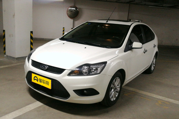 福克斯 2013款 两厢经典 1.8L 自动百万纪念版能源类型_基本信息图