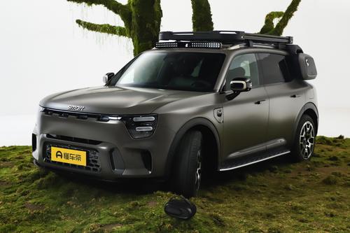 smart也有这么大的车？零百4.9秒，4C快充+800V平台