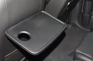 后排小桌板