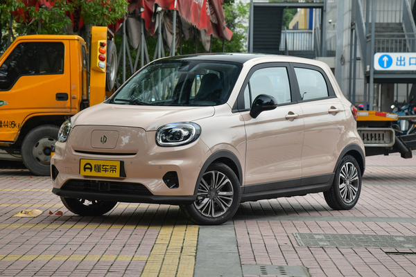 零跑T03 2021款 400 豪华Pro版厂商_基本信息图