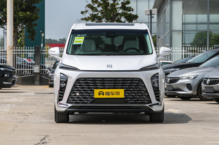 别克GL8 PHEV 陆尊：大尺寸MPV+插混，油耗才6.97L！图1