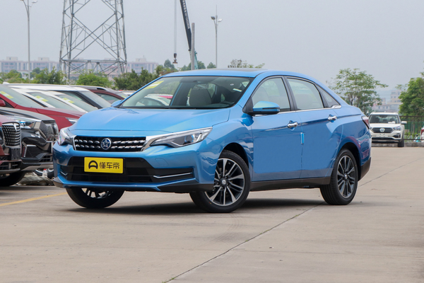 启辰D60 2019款 十万荣耀 1.6L XV CVT辰悦版 国VI厂商_基本信息图