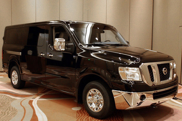 日产NV3500 2012款 HD passenger van气缸排列形式_发动机图