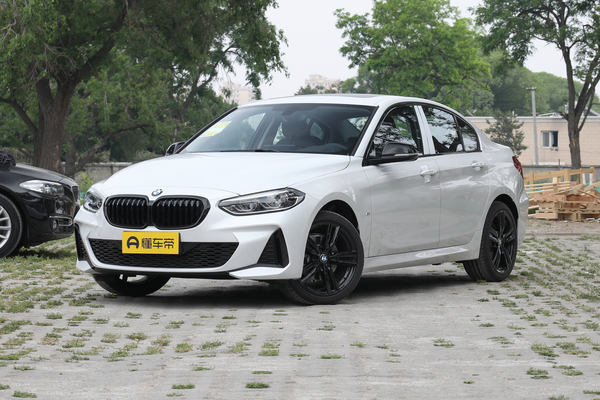 宝马1系 2021款 改款 120i M运动曜夜版厂商_基本信息图