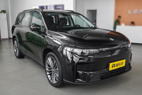 零跑C16：月交付量破8000台，售价15.58万起，适合家用