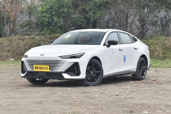 长安UNI-V 智电iDD 2023款 智电iDD 1.5T 高配版电动机最大功率(kW)_基本信息图
